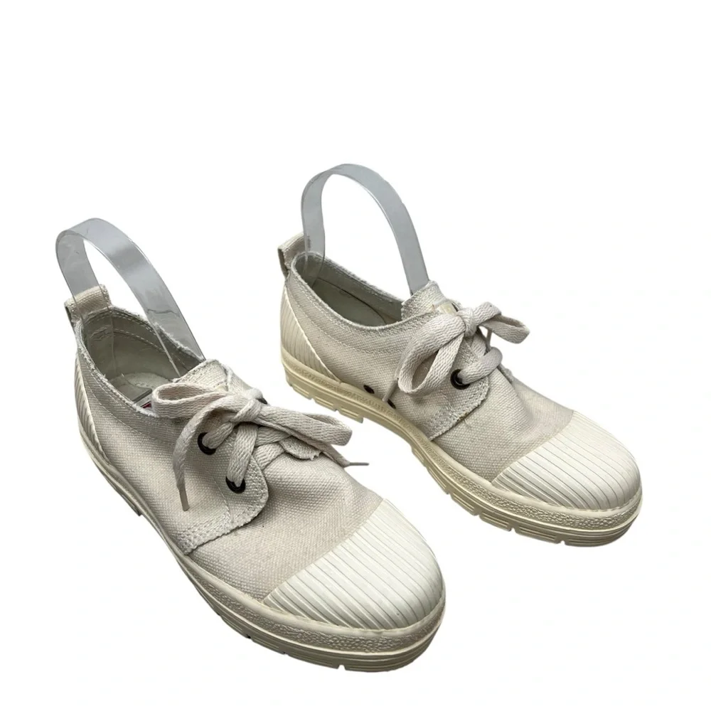 Boks by‎ Reebok Women's Beige Canvas Sneakers 7.5